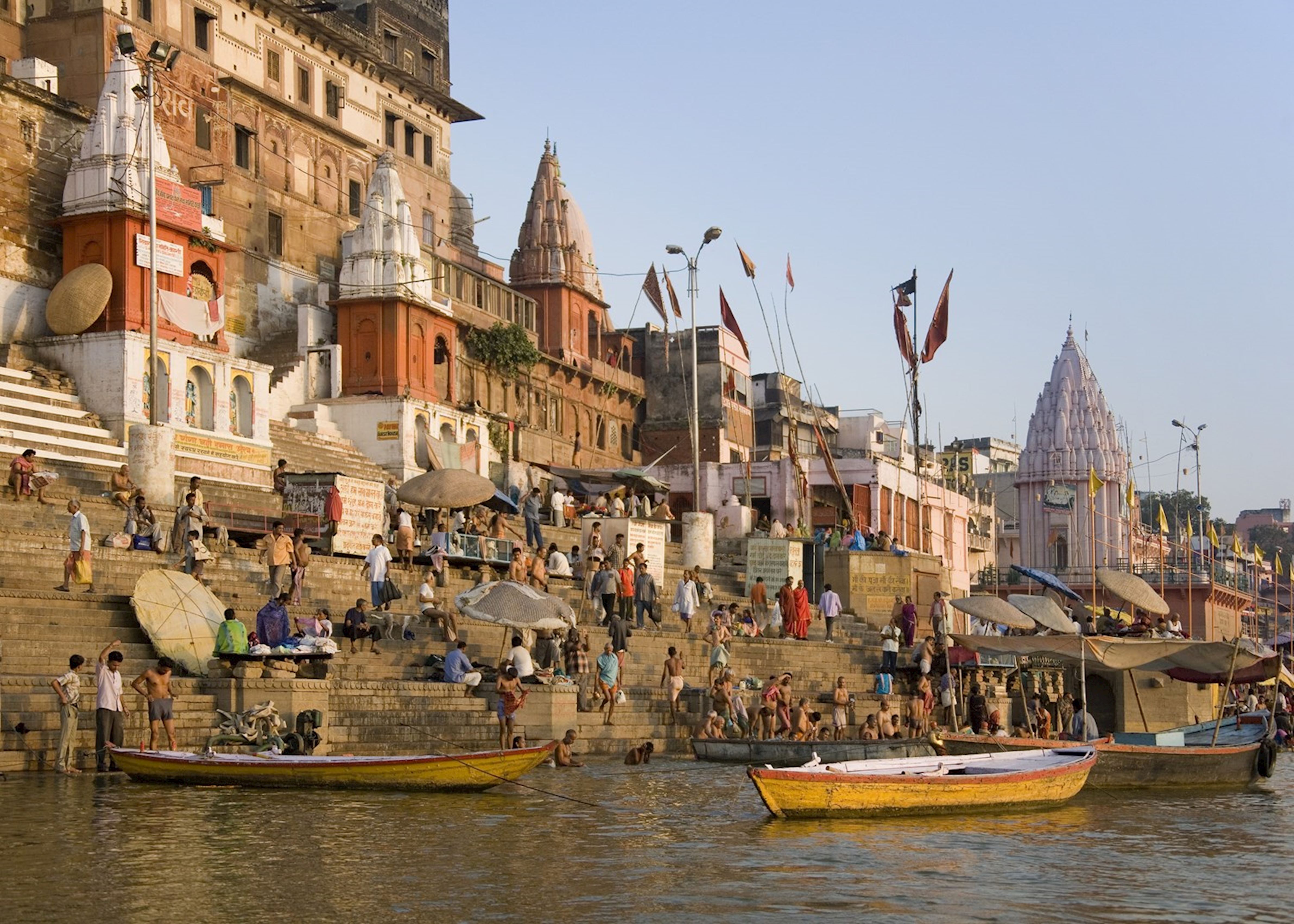 Drive Bodh Gaya - Sarnath - Varanasi (around 280 kms).'