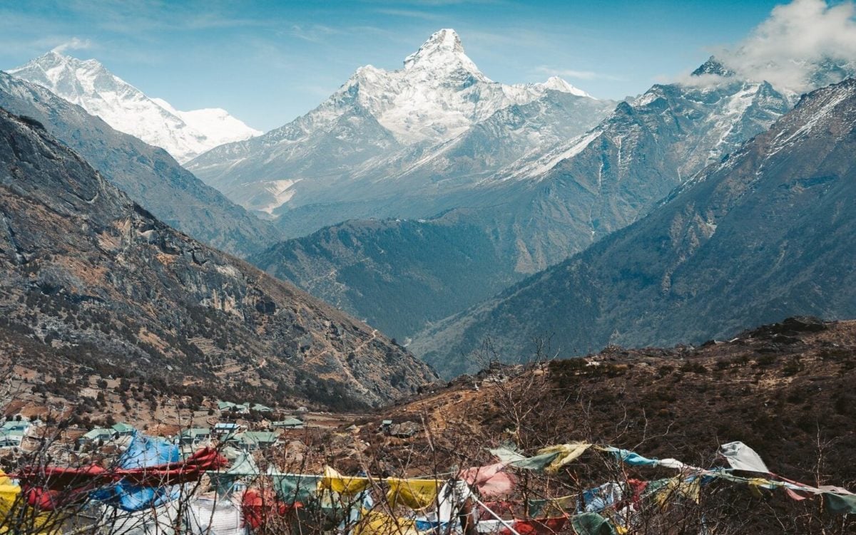 HIGH PASSES TREKKING