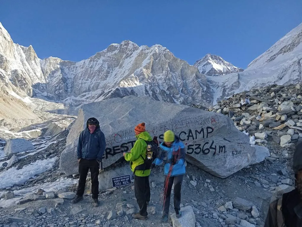 Join group and win free Everest Base Camp trek with Himalayan Smile Treks