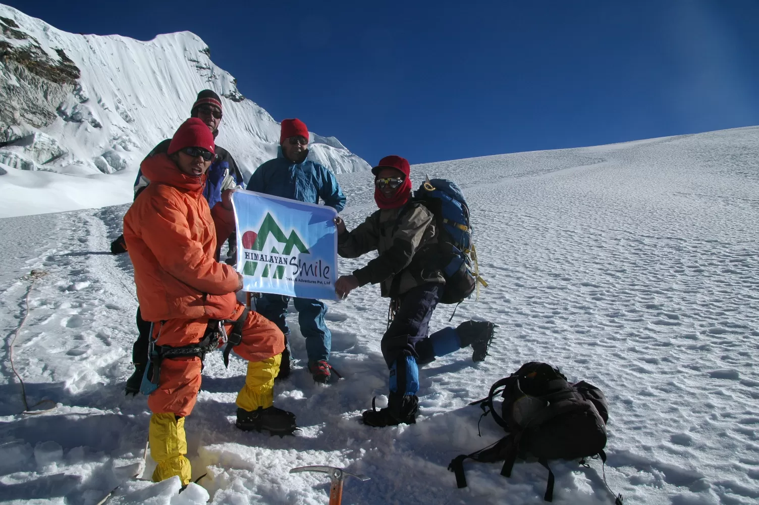 Nepal Opens 97 Peaks for Free Climbing