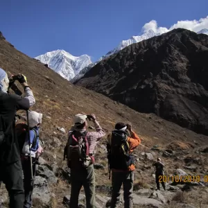 多万 – 鱼尾峰大本营（MBC）