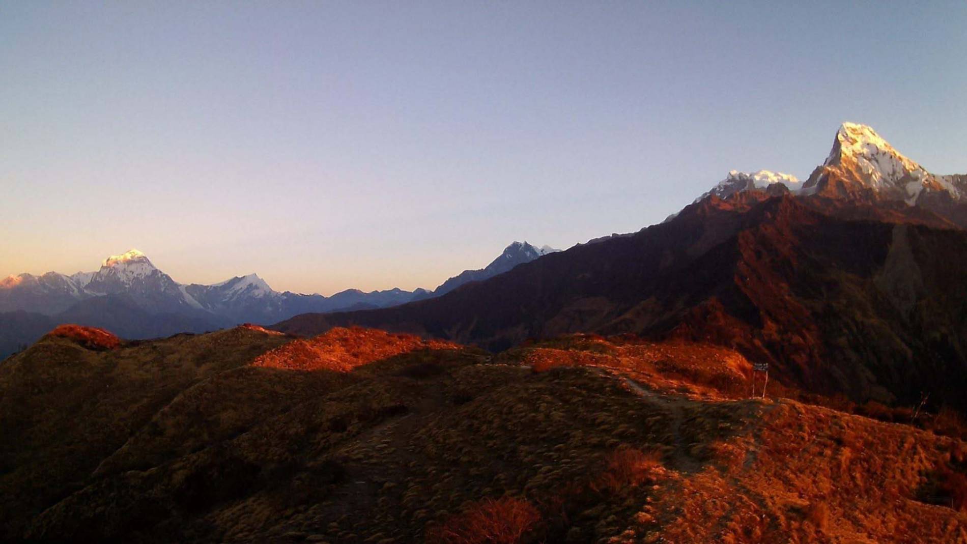 Trek to Dobato (3757m).'