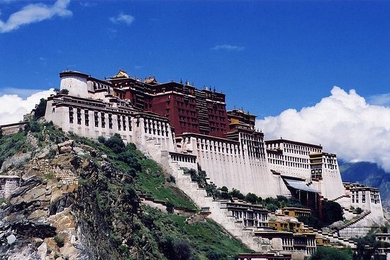 Sightseeing of Potala Palace'