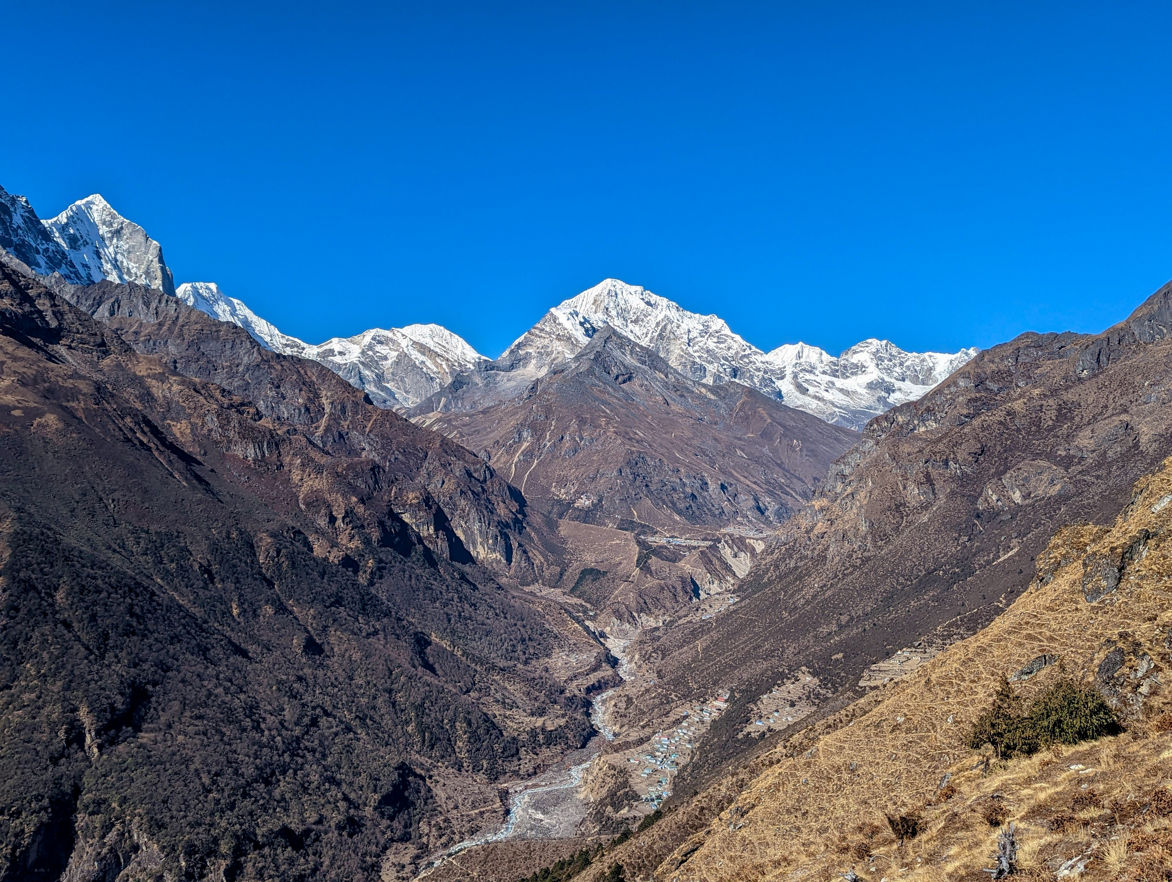 Hike to Syangboche