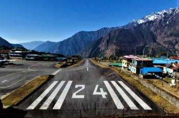 Fly Kathmandu to Lukla. Trek to Phakding'