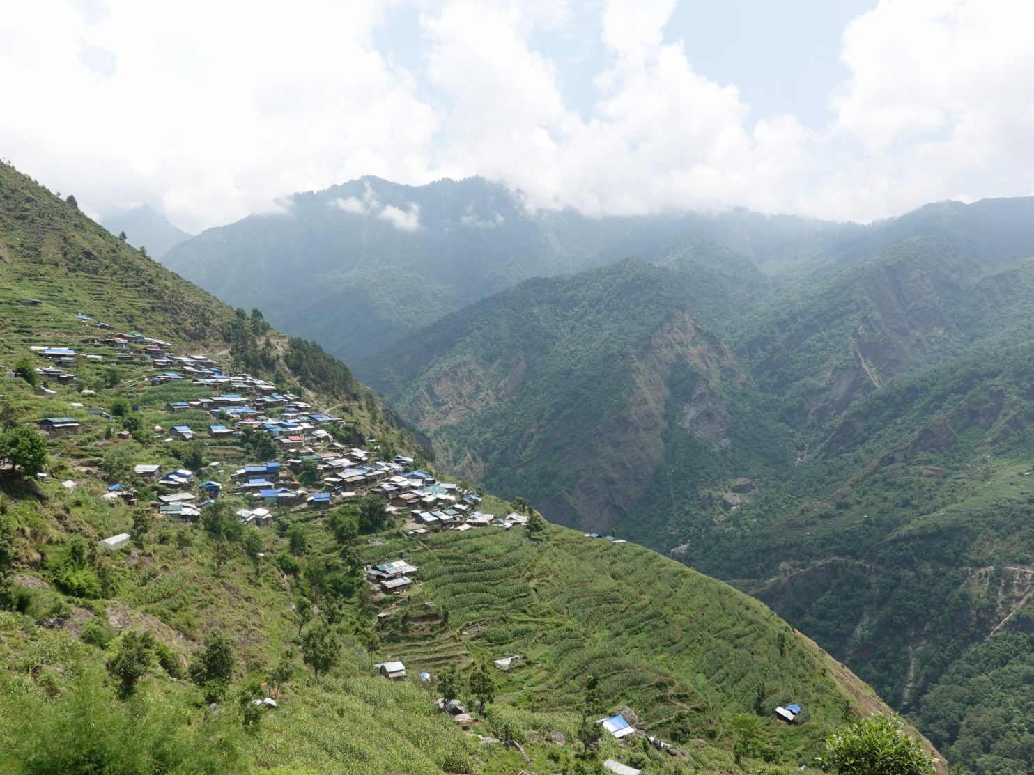 Trek to Nauban kharka (2750m.)'