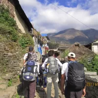 Ulleri to Ghorepani.