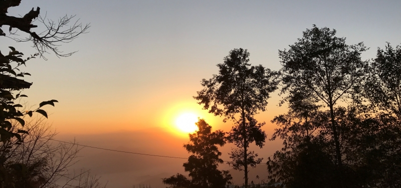 Nagarkot sunrise view. Trek Nagarkot to Dhulikhel.'