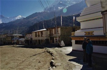 Rest day in Manang village'