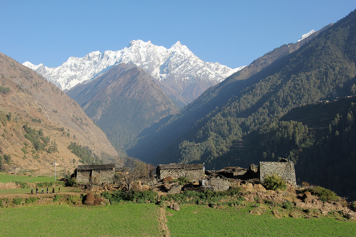 Mu Gompa to Chumling (2385m/7822ft)'