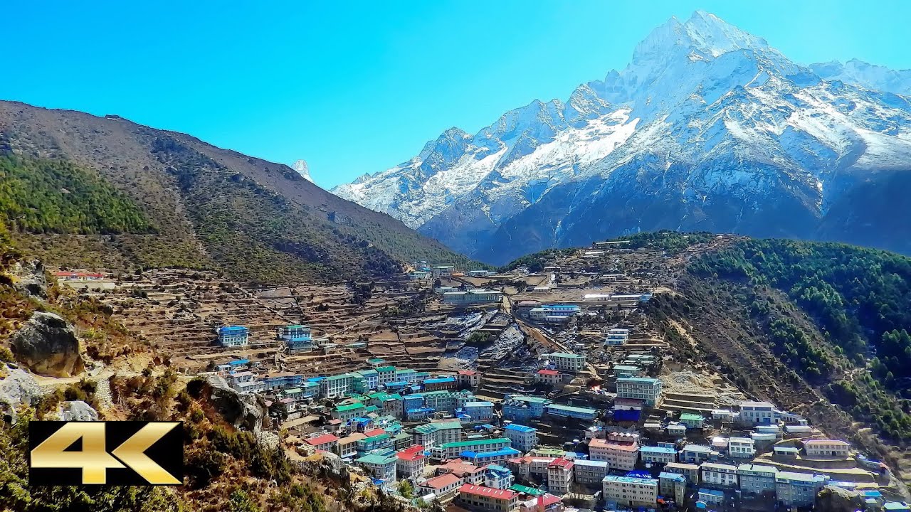 Trek from Tyangboche to Namche bazaar'