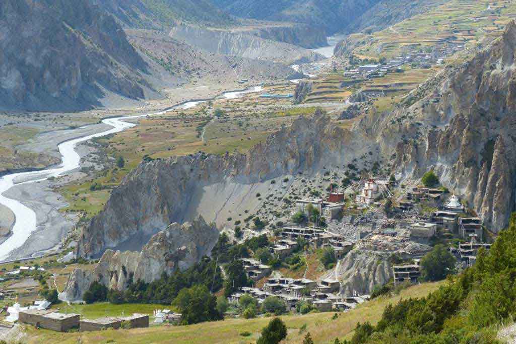 Excursion around Phu valley.'