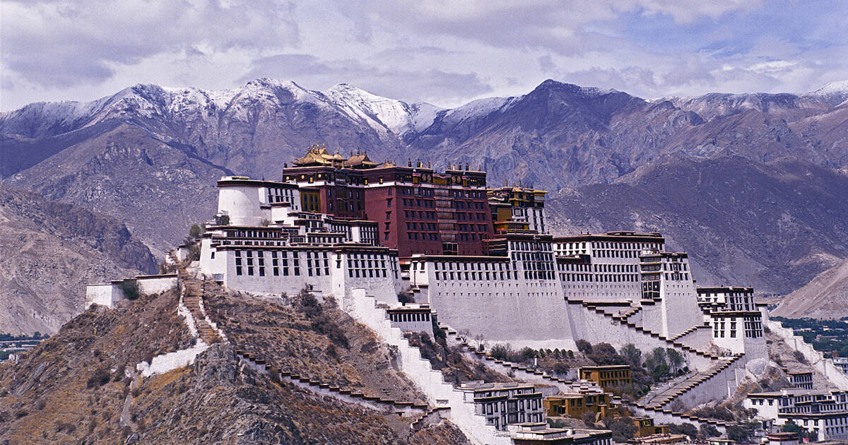 Full day Sightseeing inside the Potala Palace. Overnight at hotel in Lhasa.'