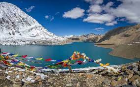  Tilicho base camp to Tilicho Lake 