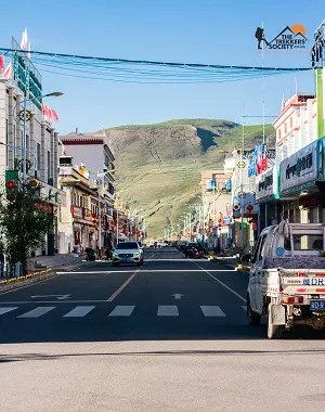 Drive Shigatse to Saga.