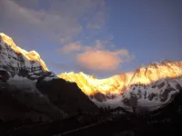 High Camp to Machhapuchhre Base Camp (3700 m) 