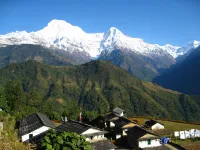 Tadapani - Ghandruk (1,940m) - Pokhara (822m)