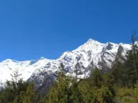Trek Dharapani (1,960m) to Chame (2,710m/8,891ft)