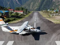 Trek To Lukla (2610m).