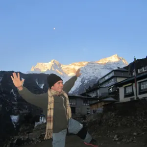 Trek to Namche Bazaar (Christmas Eve)